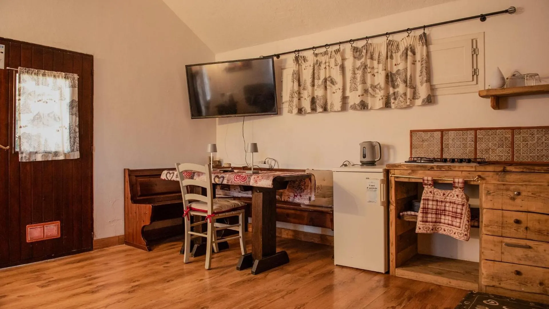 Apartment Paradise La Tana Serina  Italy