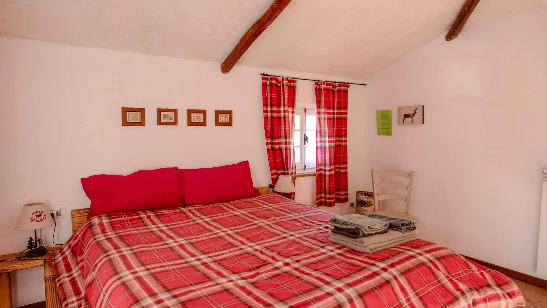 Paradise La Tana Serina  Apartment
